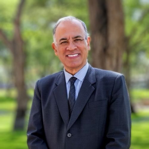 Guillermo Dulanto Rishing, catedrático de Economía de la Universidad de Piura